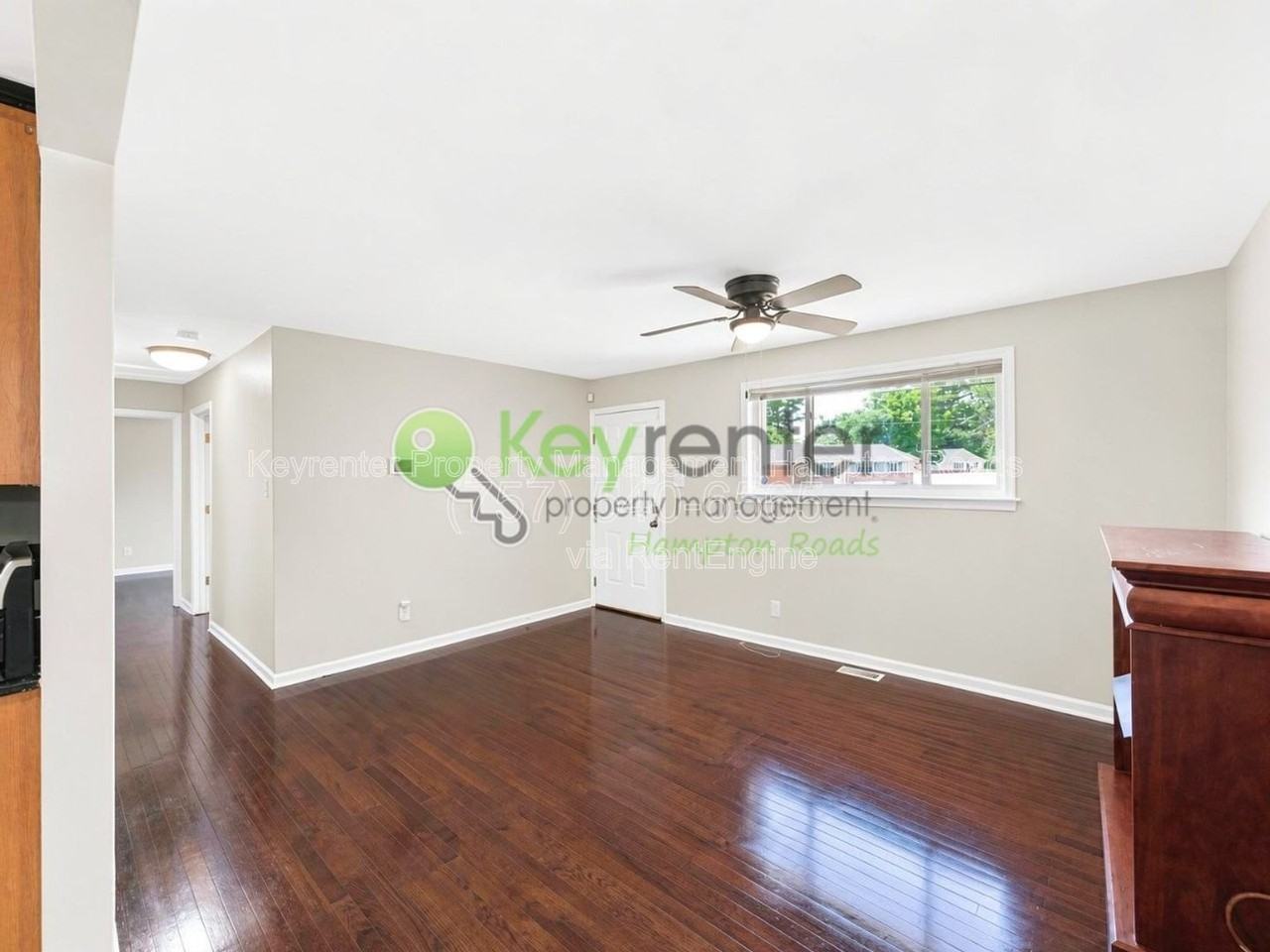 543 Mclean St - Photo 7 of 24