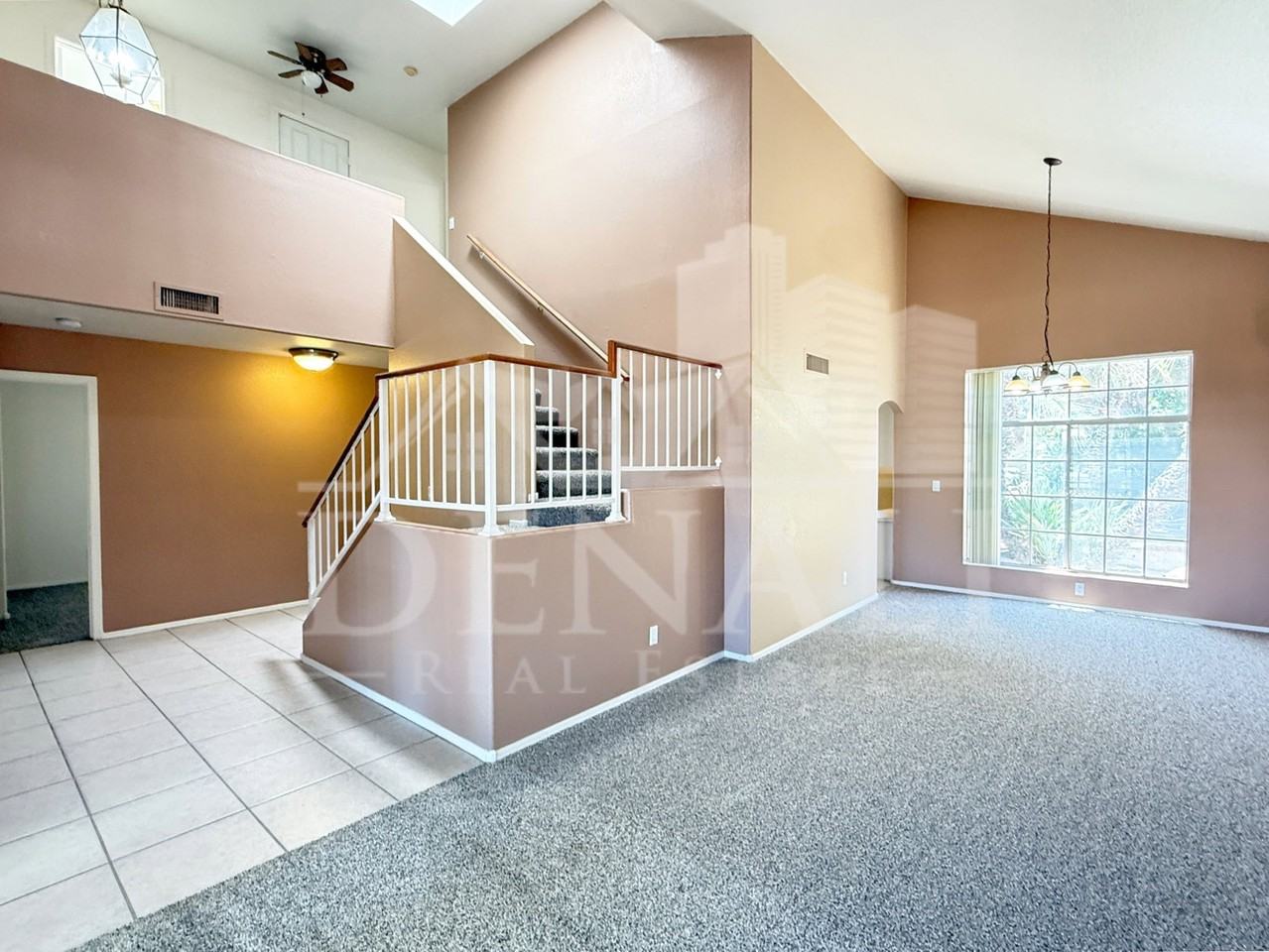 1425 E Chicago Cir - Photo 3 of 27