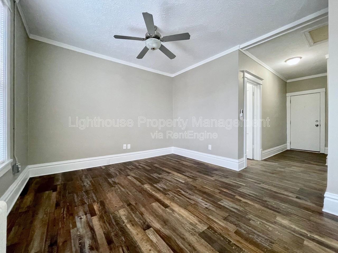 1145 3rd St - Photo 3 of 11