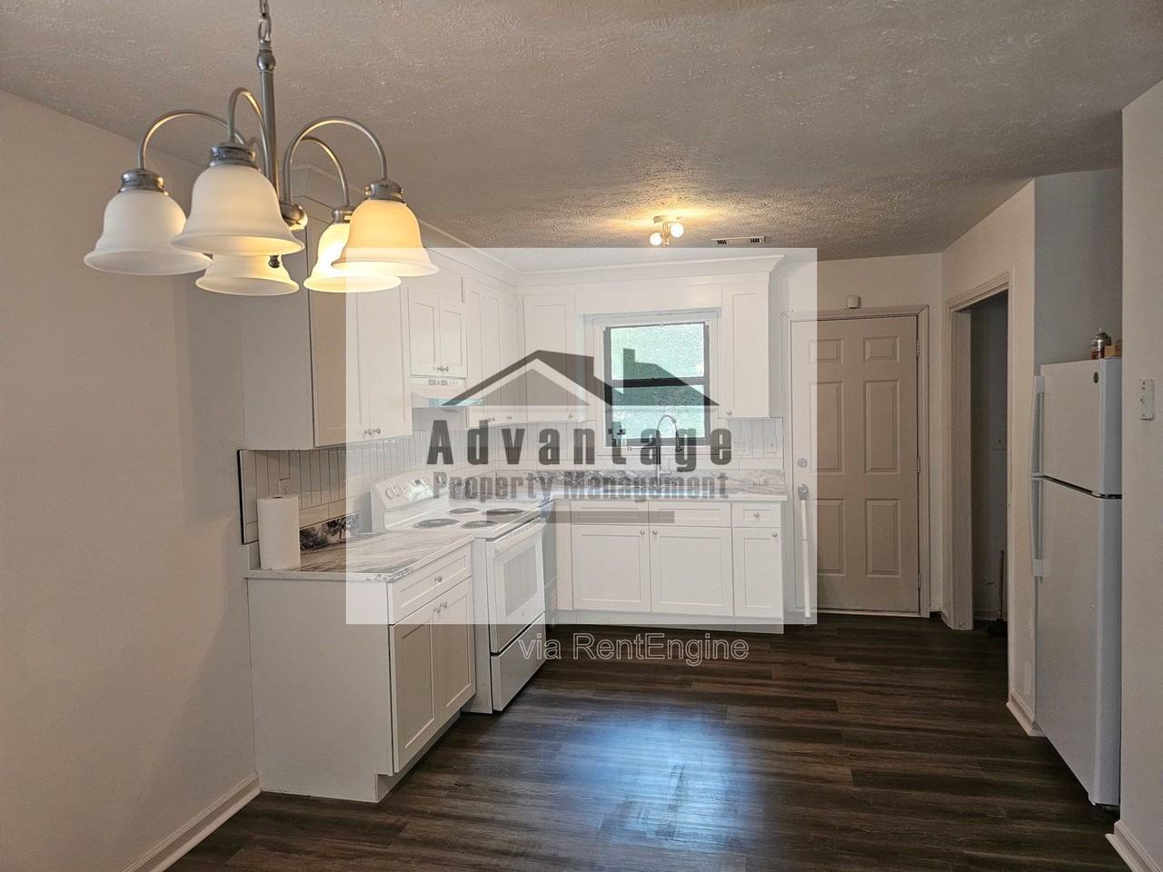 1521 Pine Cone Ln Nw - Photo 2 of 10