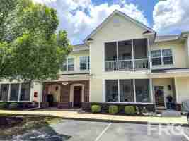 featured image of 1935 Tara Ct #204