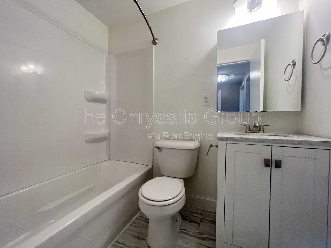 1444 State St #5 - Photo 3 of 13