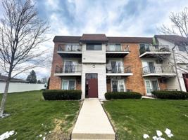 featured image of 2404 Marquette Rd #21