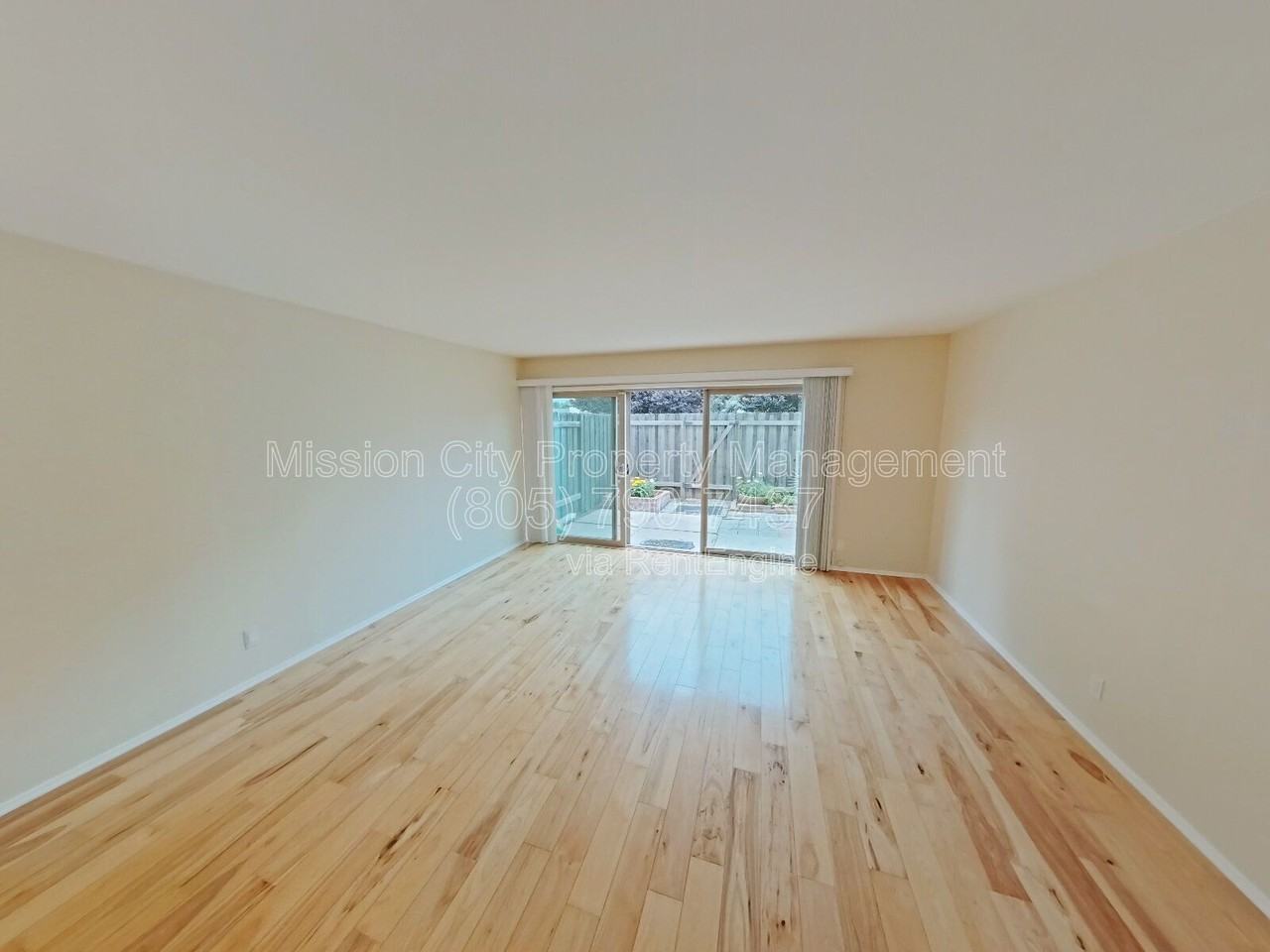 5036 Birchwood Rd - Photo 4 of 11
