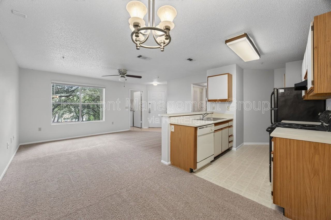 642 Dory Ln #203 - Photo 7 of 24