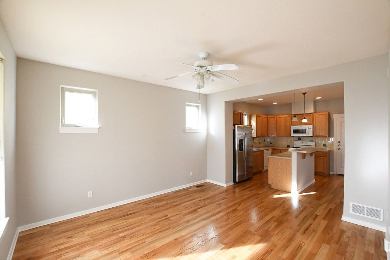 2657 Ulster St - Photo 3 of 21