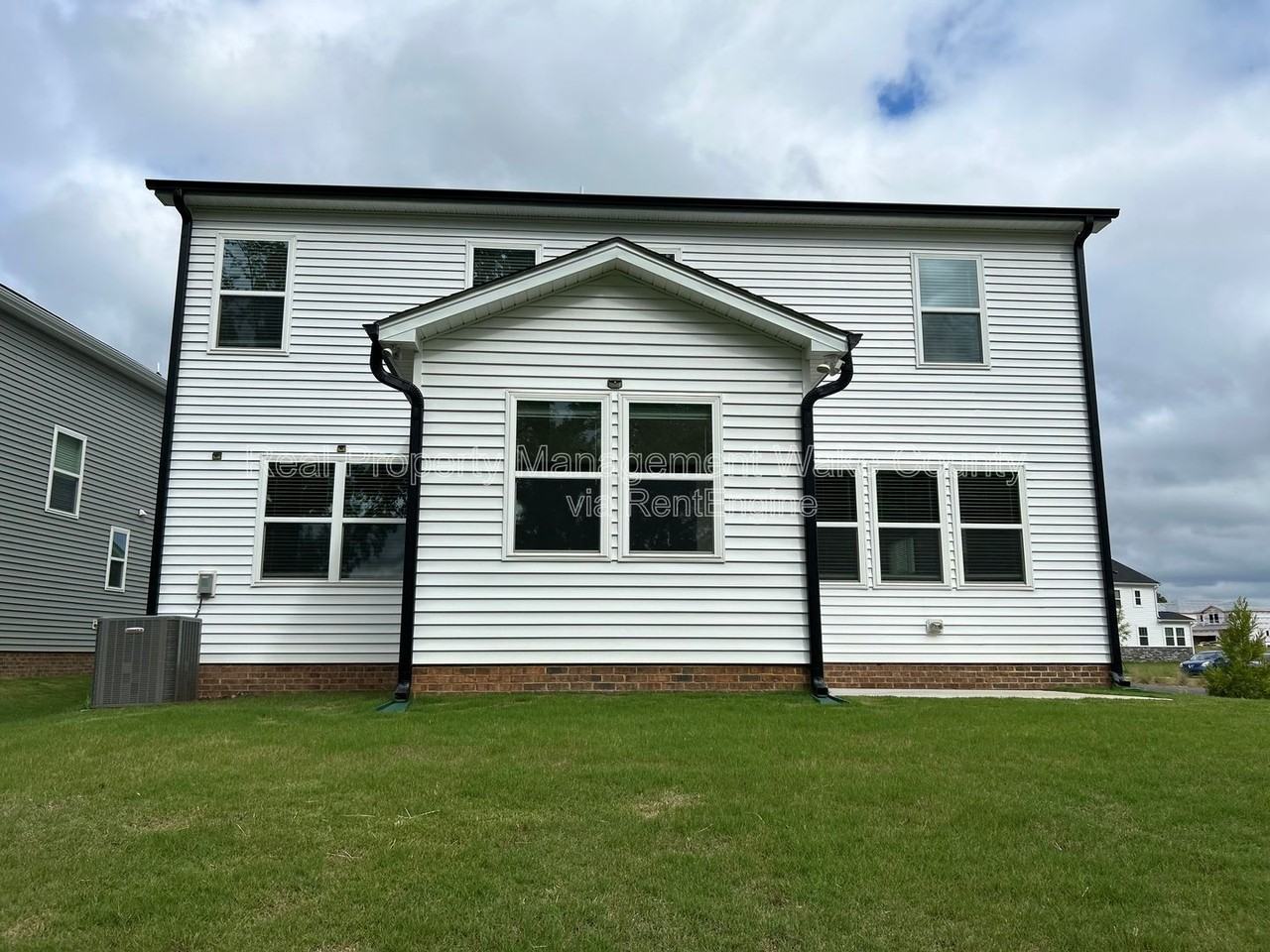 156 Sargents St - Photo 3 of 50