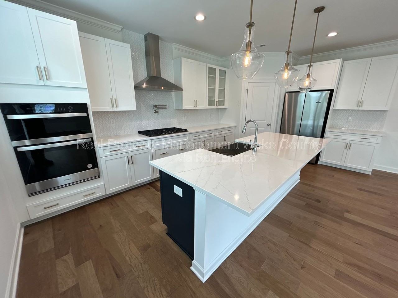 156 Sargents St - Photo 5 of 50