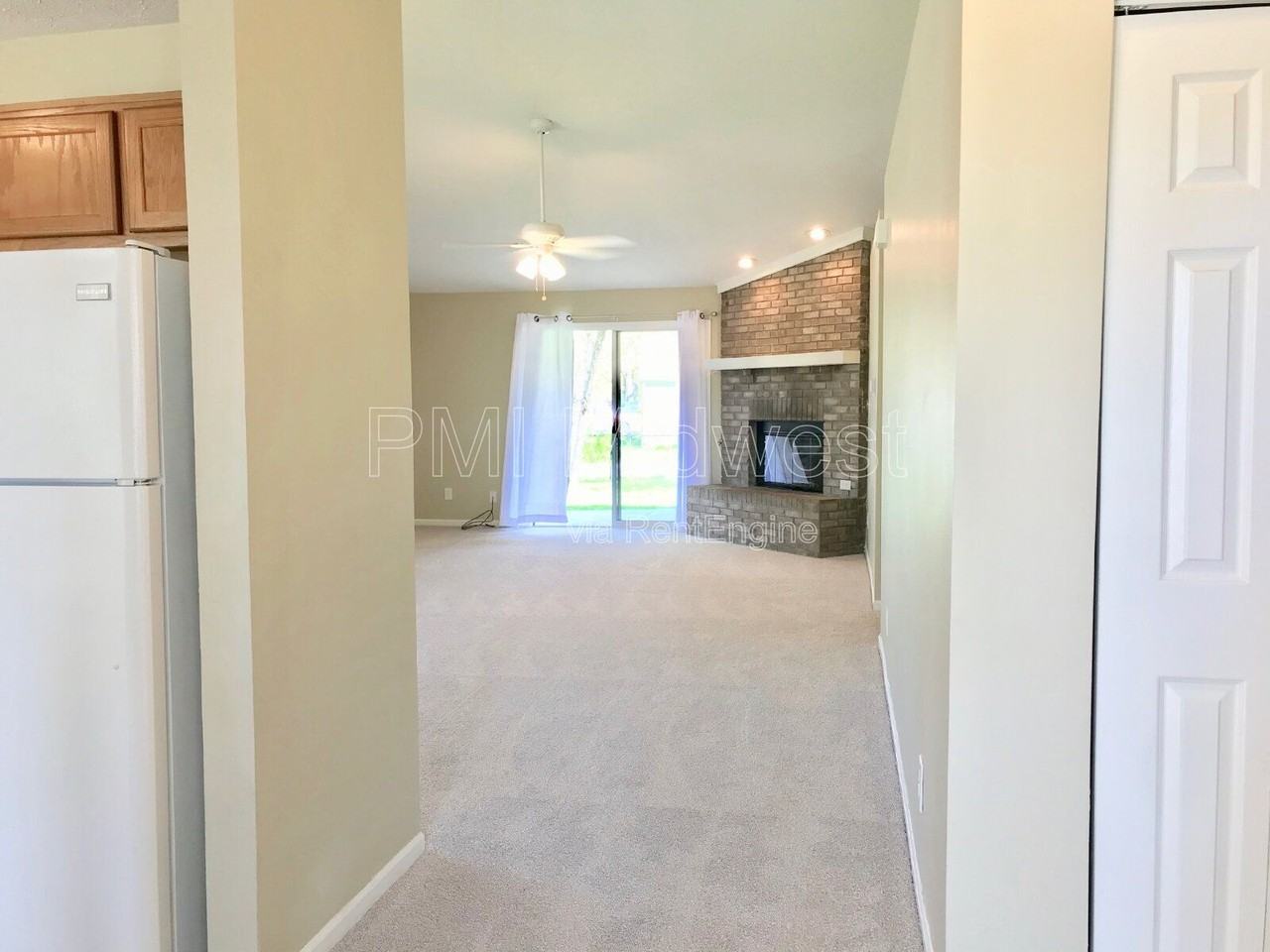 3215 Keystone Lakes Way - Photo 7 of 50