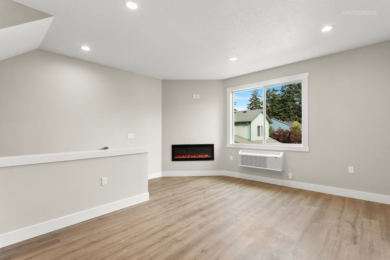 4243 Verda Ln Ne - Photo 4 of 20