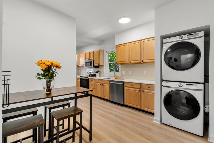 1 Bed / 1 Bath Apartment in Jamaica Plain - Photo 5 of 20