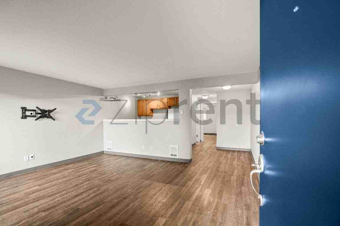 3420 15th Ave W #105 - Photo 2 of 17