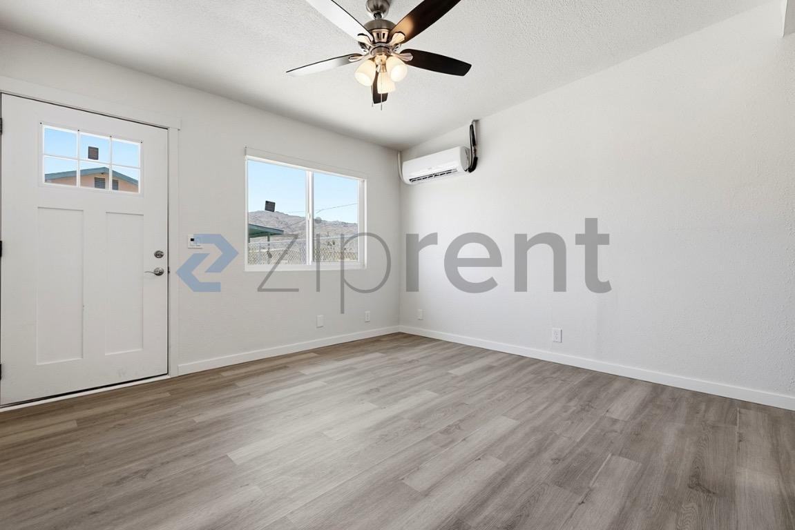 6320 Palm View Ave #1 - Photo 6 of 19