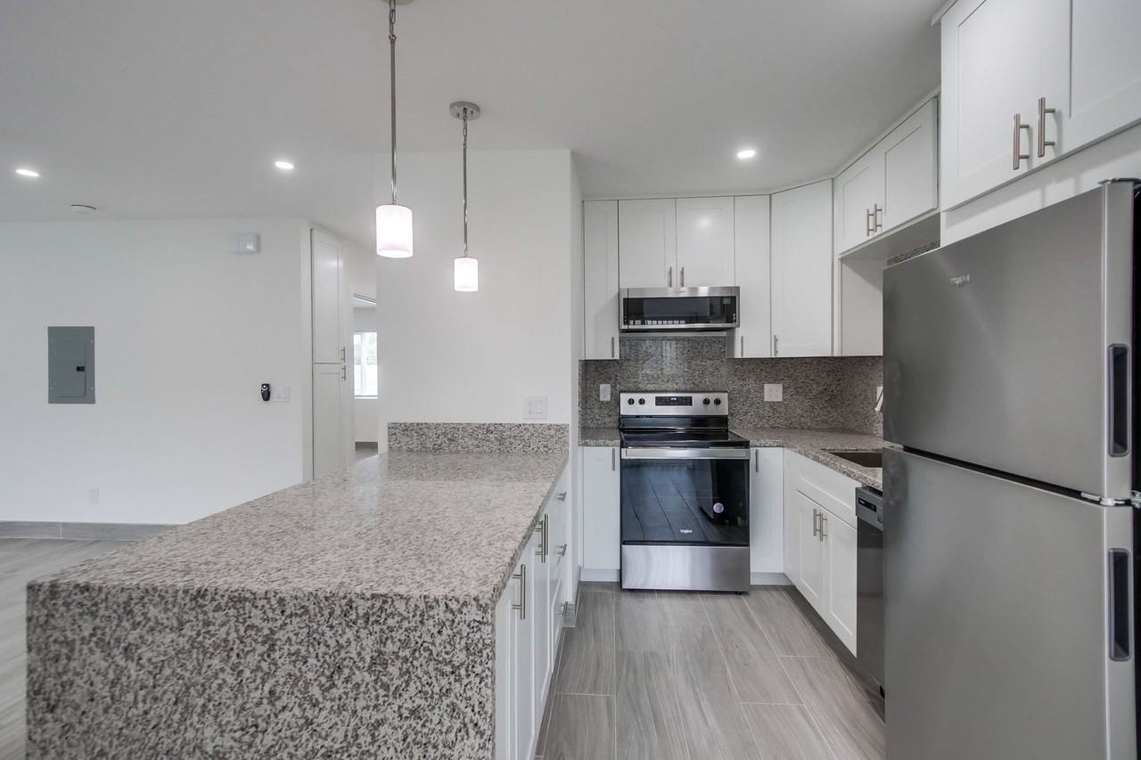 Newly Renovated Community in La Mesa - Photo 5 of 21