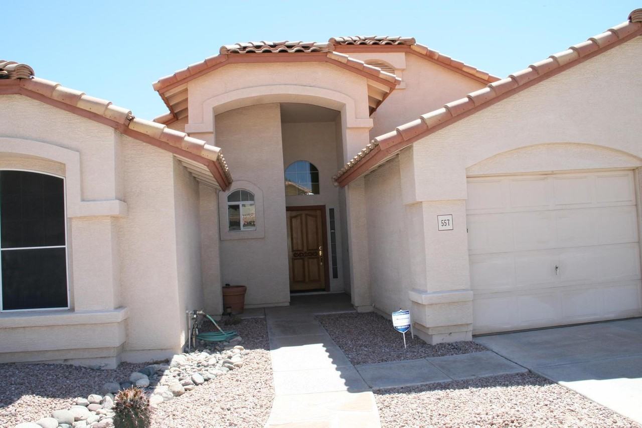 557 W Monte Ave - Photo 3 of 44