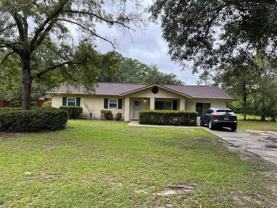 384 Pioneer Rd - Photo 1 of 1