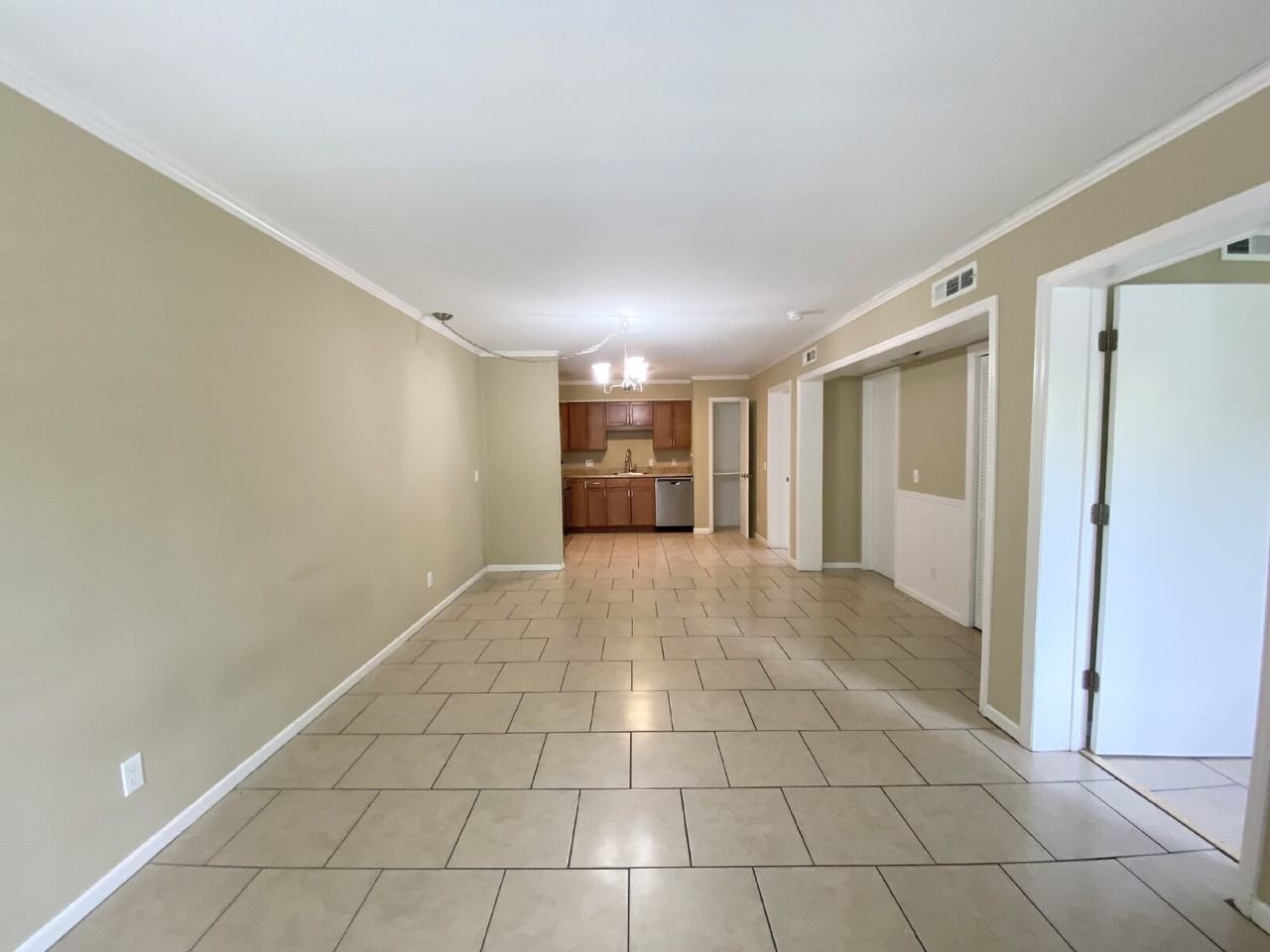 104 Cordillo Pkwy #D5 - Photo 2 of 7