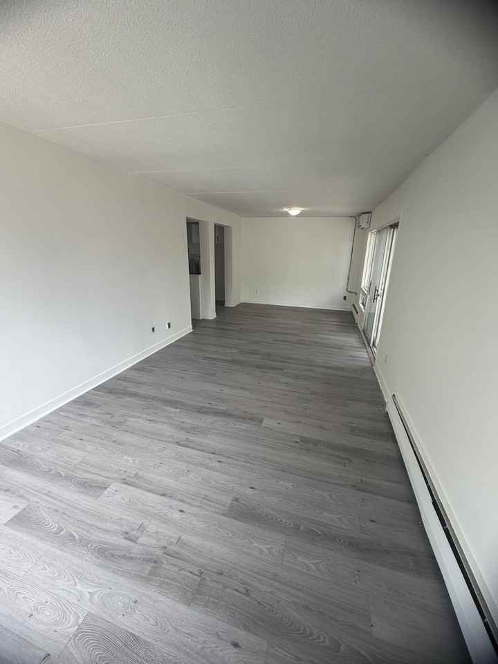 2300 2e Avenue - Photo 3 of 50