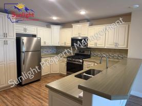 301 W 1st St #4 - Photo 1 of 1