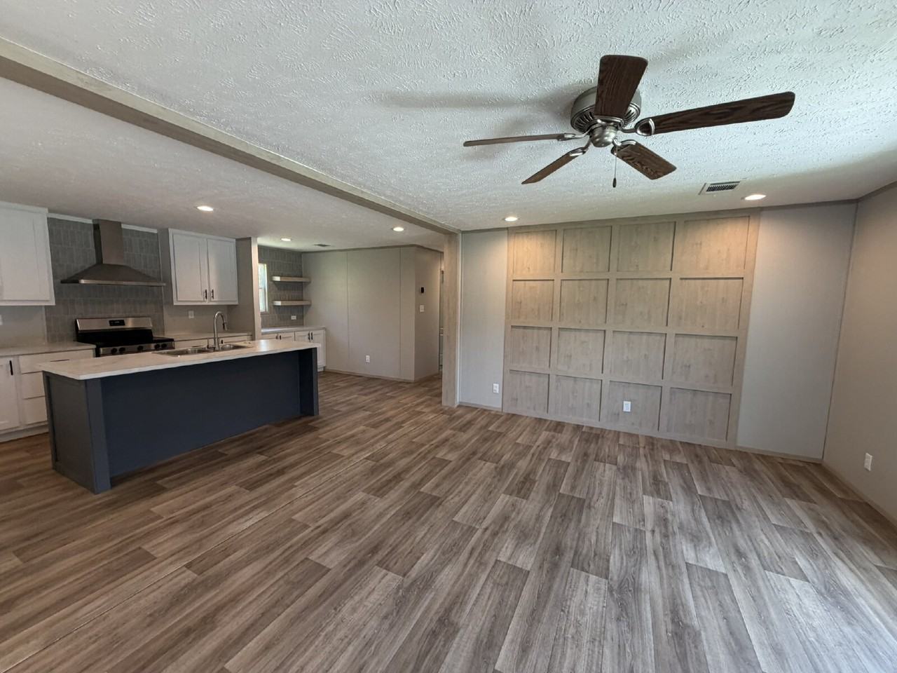 169 Cowboy Rd - Photo 2 of 18