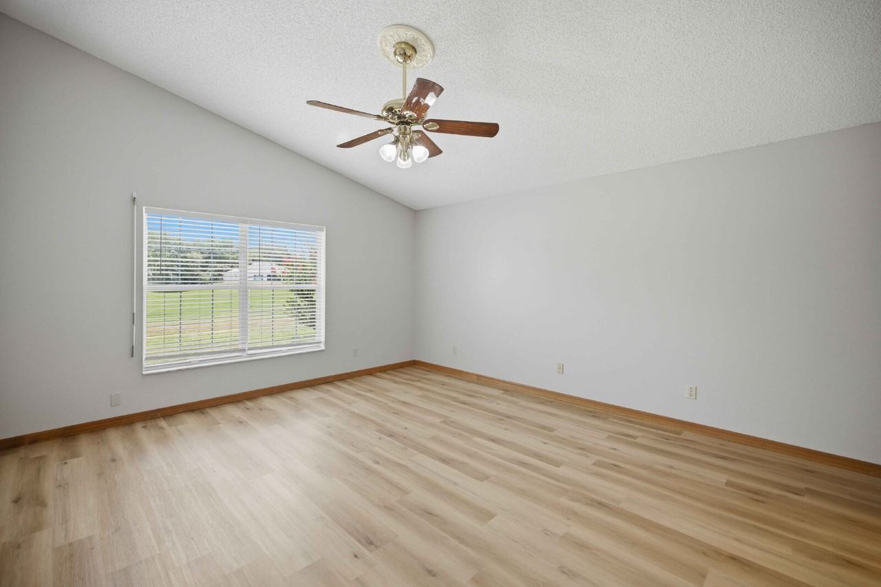 9177 Sw 91st Cir - Photo 4 of 26