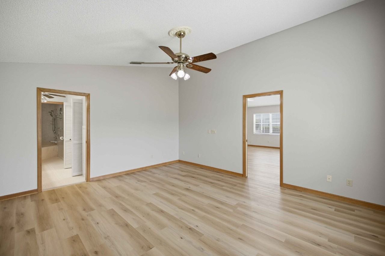 9177 Sw 91st Cir - Photo 5 of 26