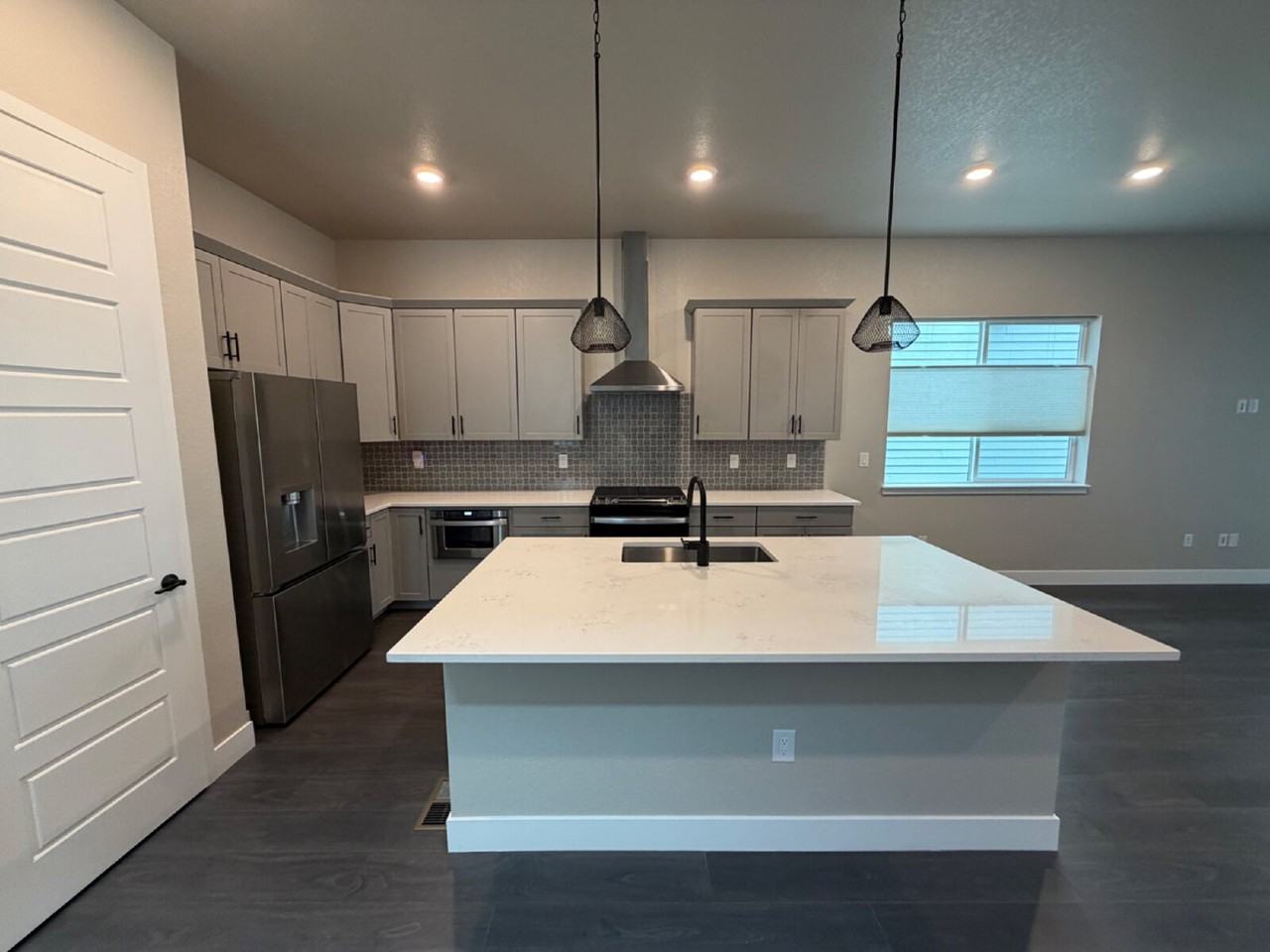 21272 E 63rd Dr - Photo 4 of 27