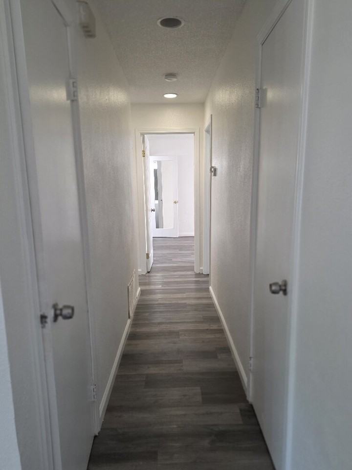 9400 Bravo Way - Photo 5 of 18