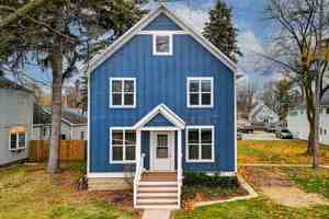 featured image of 620 W 9th St #C