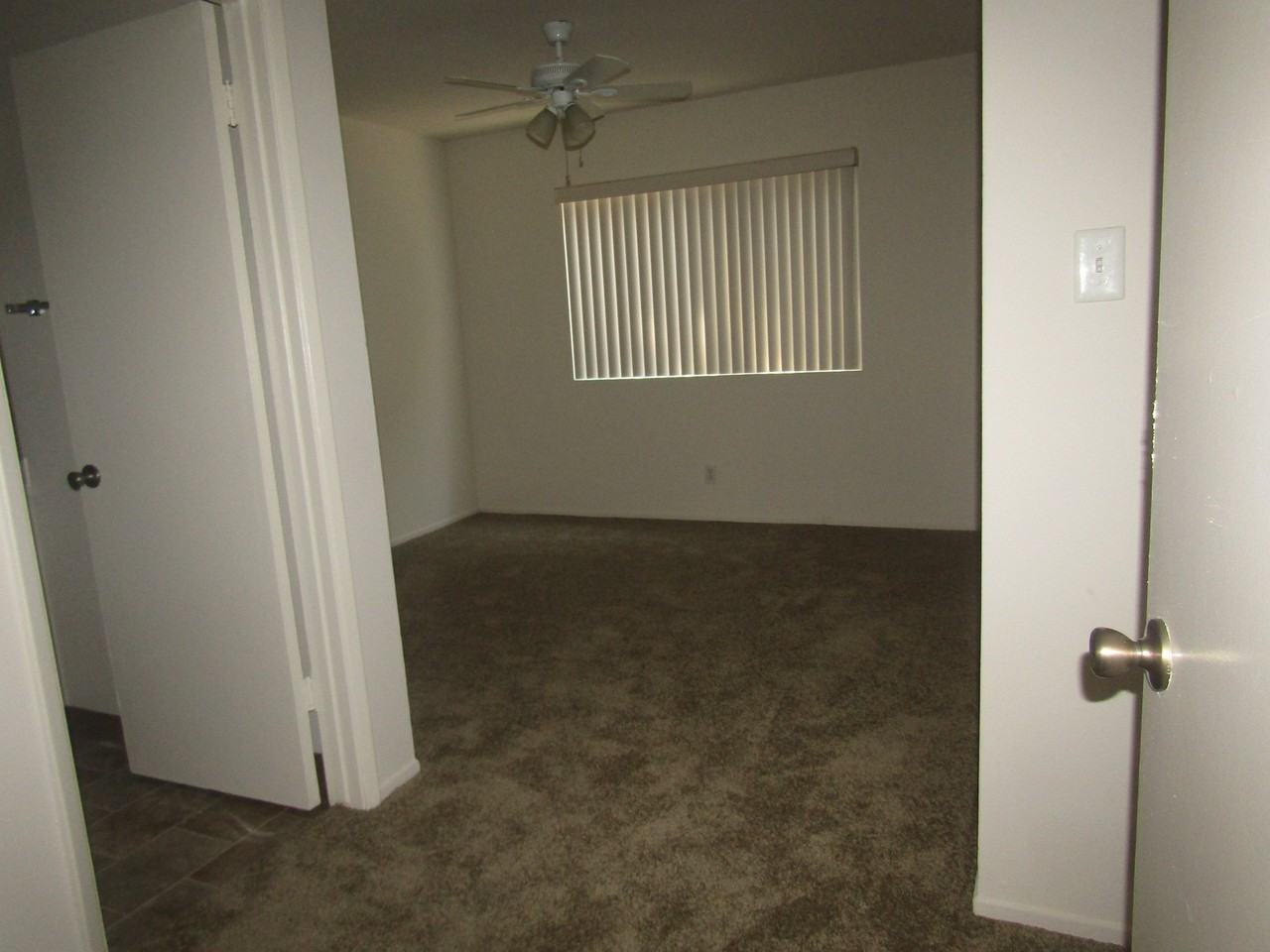 417 E Badillo St - Photo 4 of 14