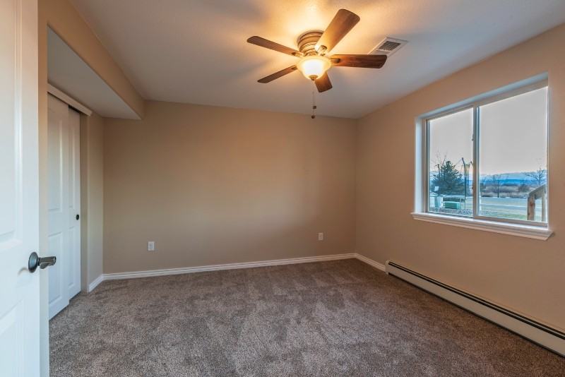 11357 Charles St - Photo 4 of 21