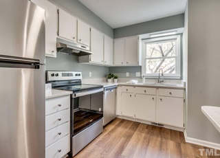 111 Weatherstone Dr #C - Photo 4 of 20