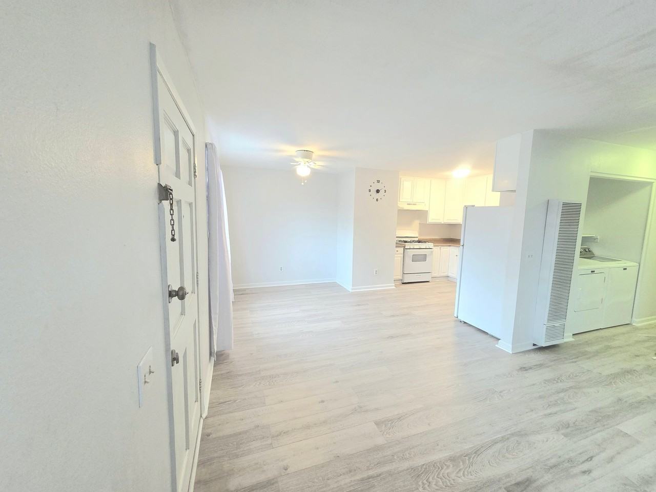 2424 Sumac Dr #2424