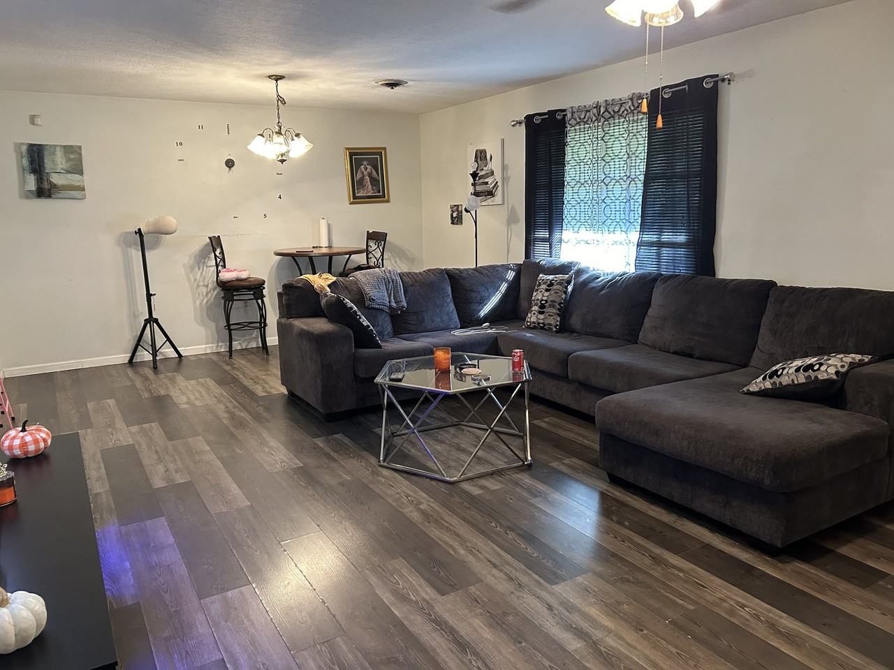 1102 Wooddell Dr - Photo 6 of 7