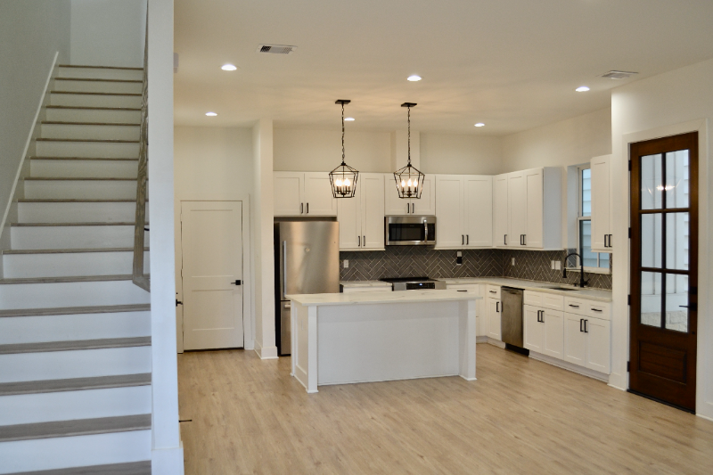 6426 Highland Pine Ln - Photo 5 of 16