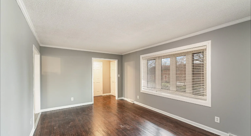 4815 Carriage Drive Cir - Photo 5 of 13