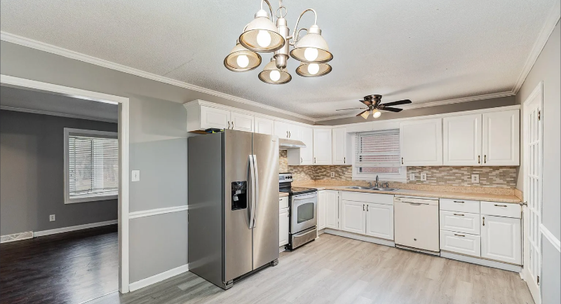 4815 Carriage Drive Cir - Photo 7 of 13