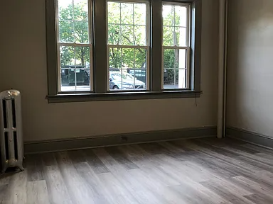 367 Farmington Ave #371-203 - Photo 2 of 7