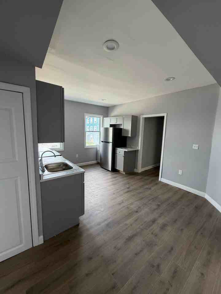 61 Providence St #1 - Photo 2 of 27