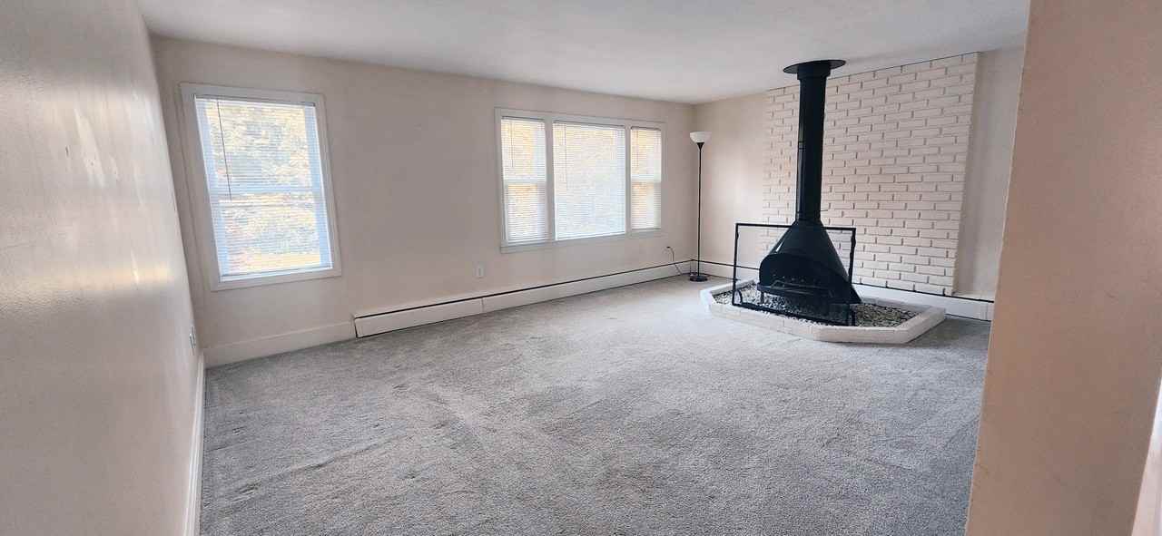 34 Pond St #3 - Photo 7 of 18