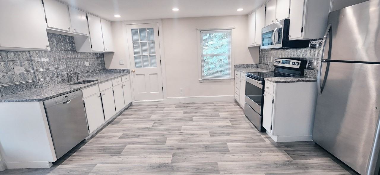 34 Pond St #3