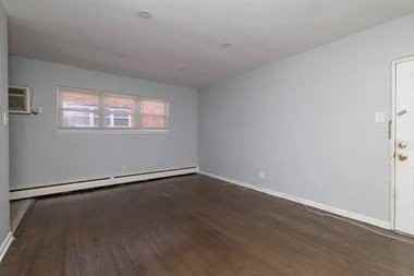 712 E Main St #715-5A - Photo 4 of 11