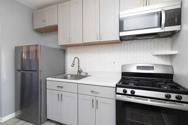 712 E Main St #715-5A - Photo 5 of 11