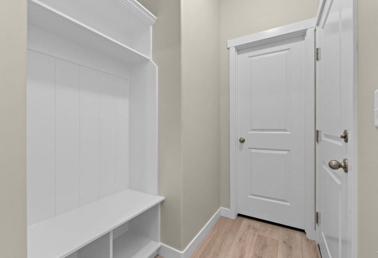 4052 W Harper Ln - Photo 6 of 20