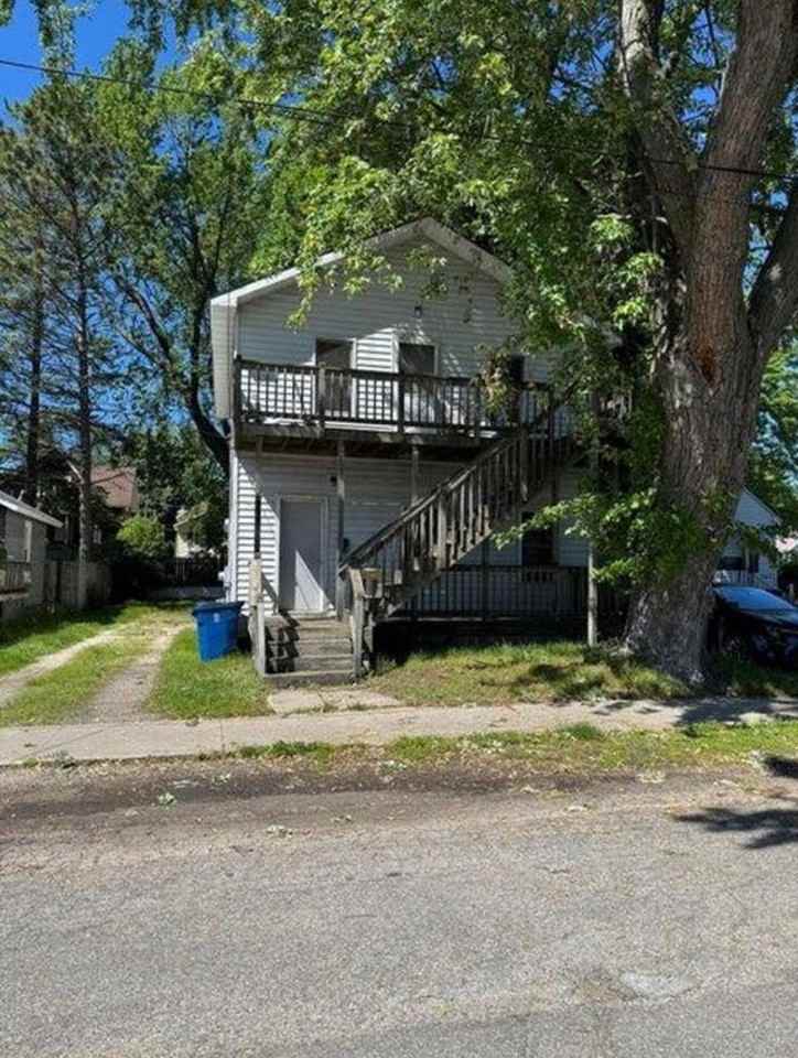 264 6th Ave #2