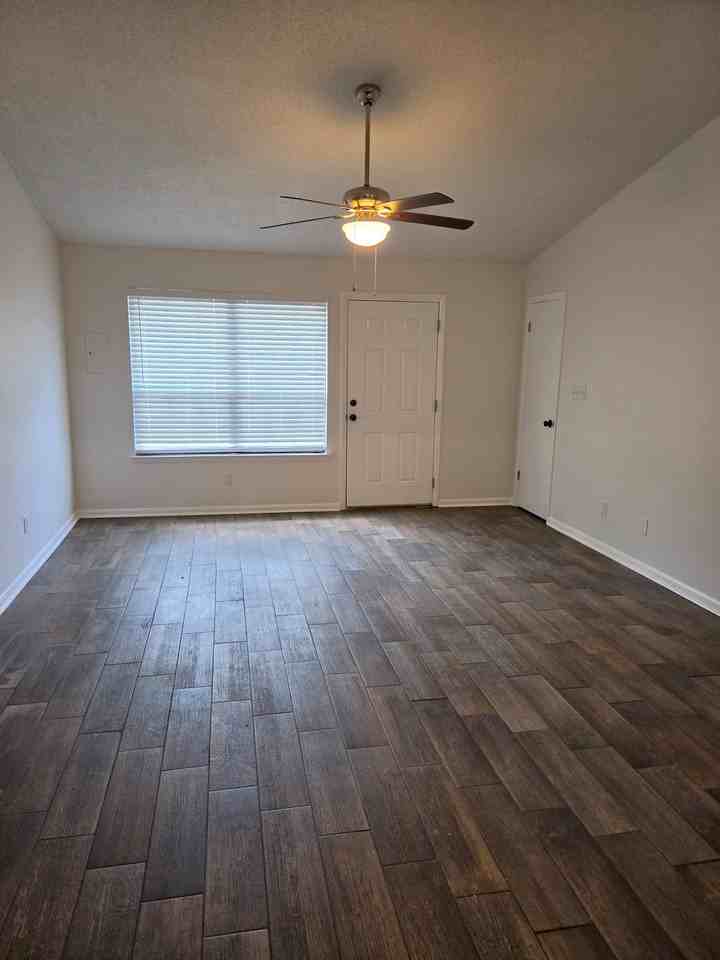 122 Tallulah Trl - Photo 4 of 14