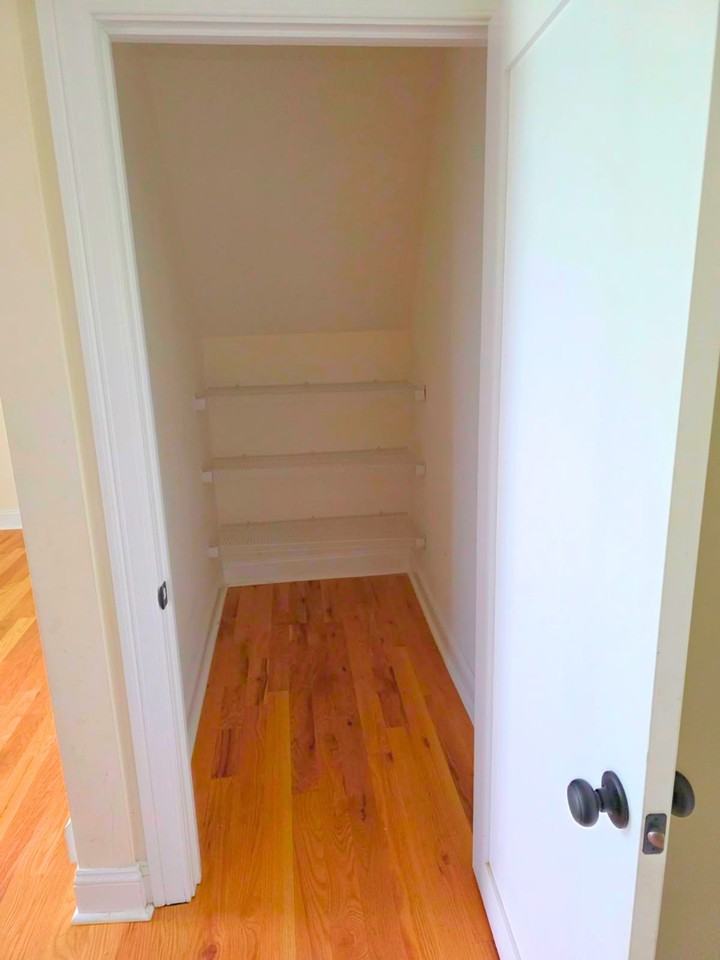 84 Maple Ave #BLW - Photo 6 of 7