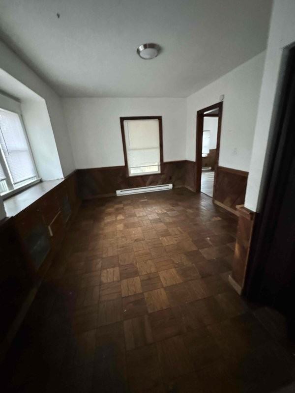 705 Clark St - Photo 3 of 11
