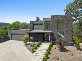 featured image of 985 Se Rimrock Ln