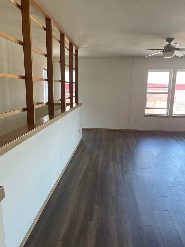 101 N 1st St #7 - Photo 2 of 13